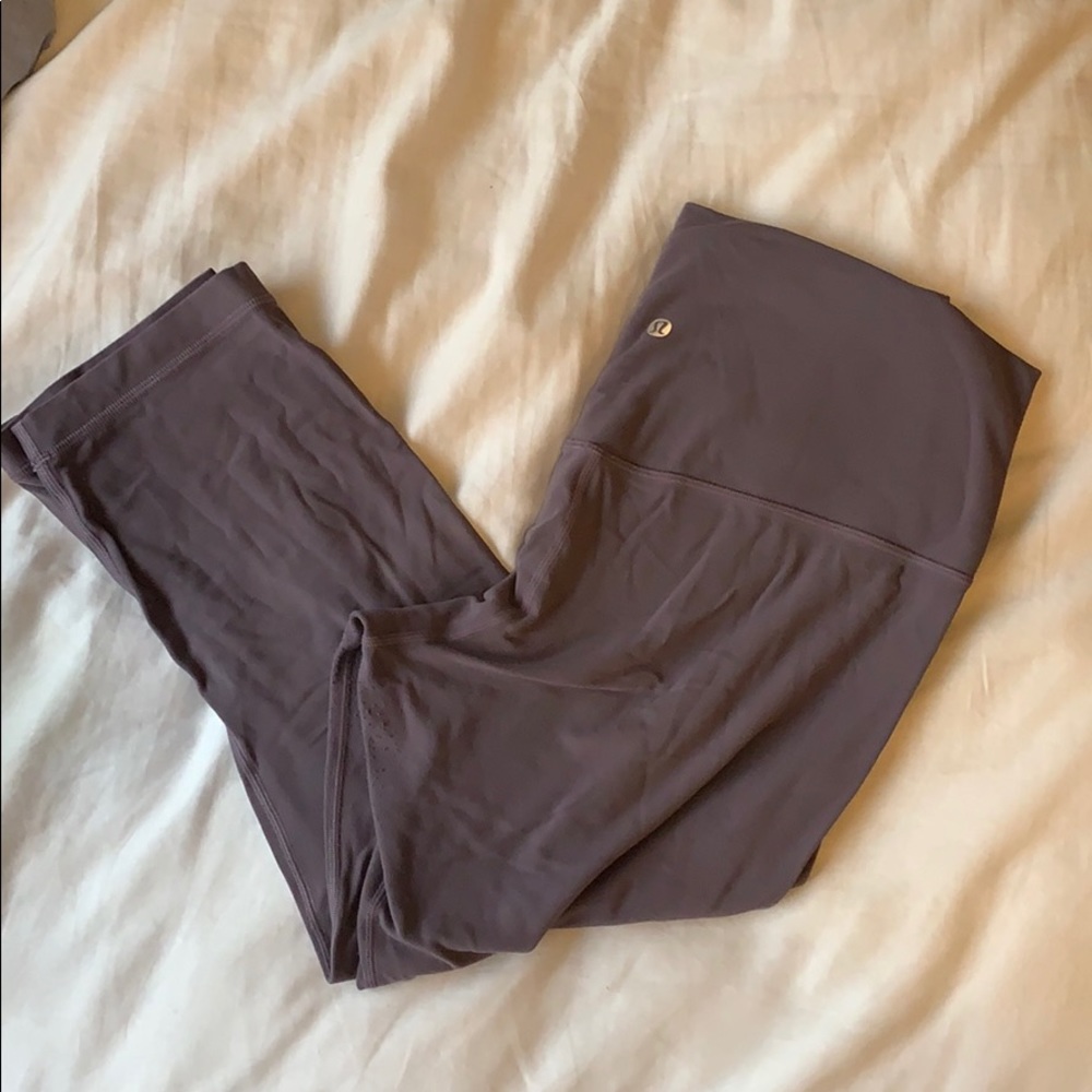 Light purple Lululemon crops Size 12